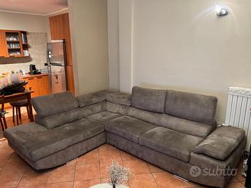 Divano letto con penisola tortora 290x230x120cm