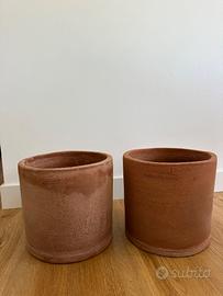 N.4 Vasi cilindrici in terracotta di qualità