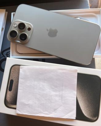 Iphone 15 pro max 256 Natural Titanium