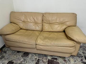 Divano in pelle