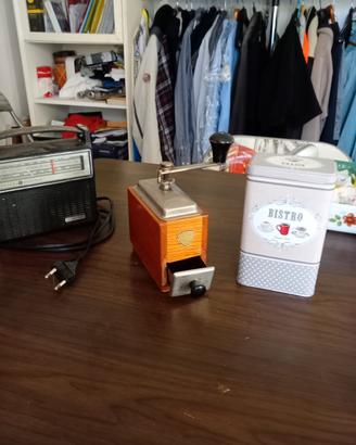 vecchio macina caffe euro 15 tel 3519238154 .cuneo