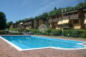 3 LOCALI A DESENZANO DEL GARDA