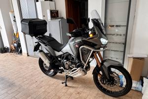 HONDA AFRICA TWIN DCT