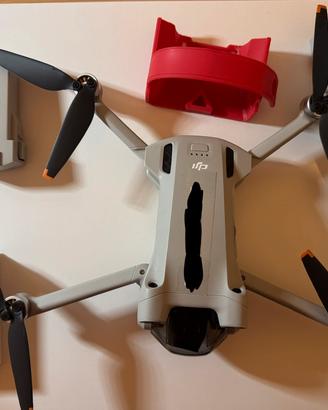 DJI Mini 3Pro con accessori