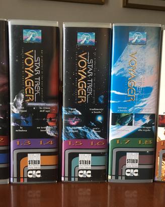 Star Trek Voyager prima stagione in videocassetta