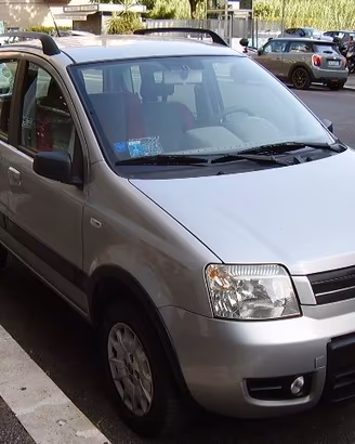 Fiat Panda 4x4 climbing 1,2