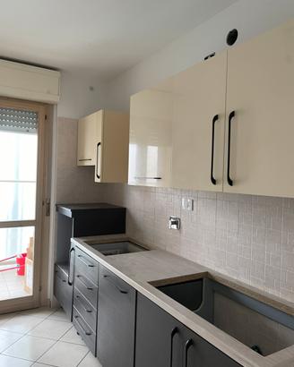 Basi e pensili CUCINA - Torino