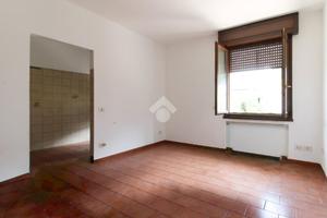 3 LOCALI A ROÈ VOLCIANO