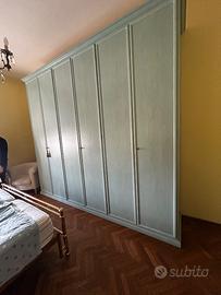 Armadio in legno