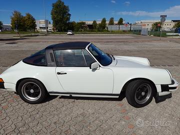 Porsche 911 Targa 3.0 SC