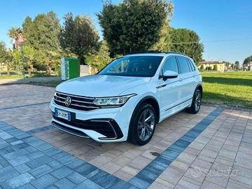 Volkswagen Tiguan 2.0 TDI 200 CV SCR DSG 4MOTION R