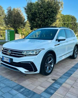 Volkswagen Tiguan 2.0 TDI 200 CV SCR DSG 4MOTION R