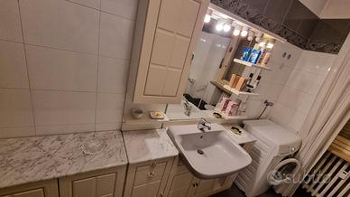 Mobile bagno in marmo di carrara