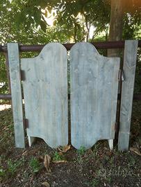 Porta saloon in legno invecchiato