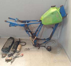 Kawasaki Kx 125 1982/1983 telaio mono radiatore kx