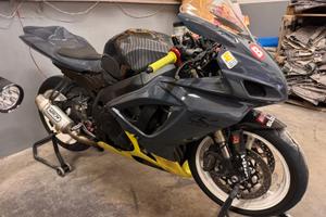 Gsx r 750 k7