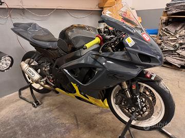 Gsx r 750 k7