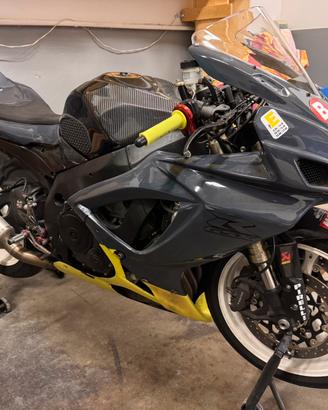 Gsx r 750 k7