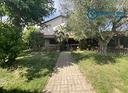 villa-indipendente-con-giardino-e-capannone