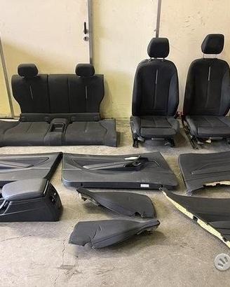 Interno In Tessuto Per Bmw Serie 2 Coupè F22 2017