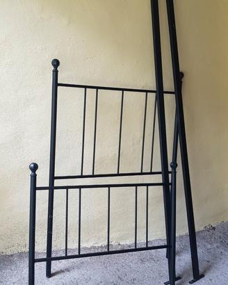2 Strutture letto singolo in metallo con 1 rete