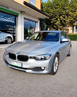 BMW Serie 3 (F30/31) 316i Modern
