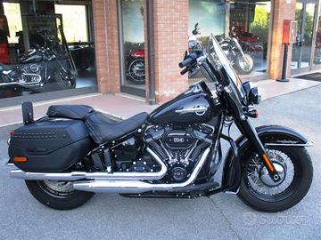 Harley-Davidson FLHCS 114 Softail Heritage Classic