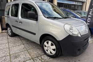 Renault Kangoo 1,5 diesel 2010 con posti spazioso