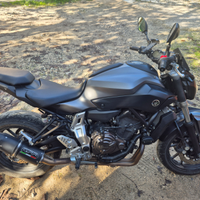 Yamaha mt-07