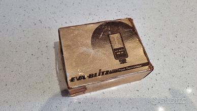 Flash aggiuntivo EVA-BLITZ modello DM-18