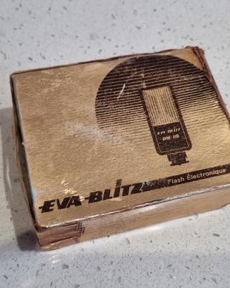 Flash aggiuntivo EVA-BLITZ modello DM-18