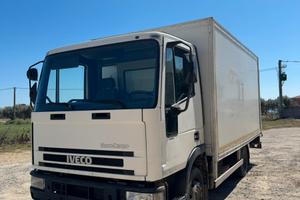 Iveco Eurocargo 80E18 con sponda idraulica