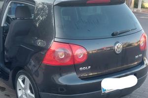 Volkswagen golf, 5^ serie