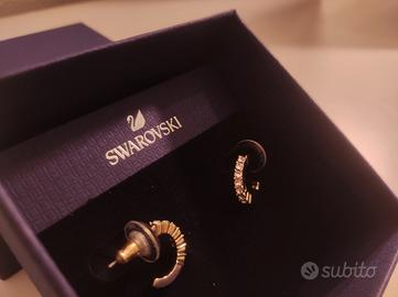 Meravigliosi Swarovski orecchini cerchio brillanti