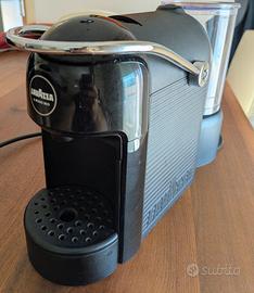macchina caffe A Modo Mio