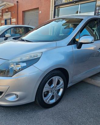RENAULT SCENIC XMOD 1.6DCI 130CV LUXE