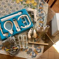 Wii con accessori e pedana Wii Fit