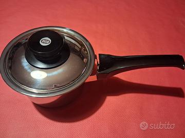 pentolino AMC  a un manico Nuovo. 