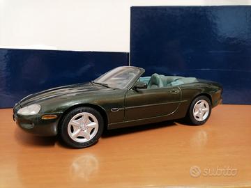 Maisto 1:18 Jaguar XK8 no Politoys Mebetoys Dinky 