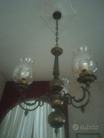 Lampadario in metallo a 3 punti luce