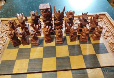 Scacchiera in legno artigianale 