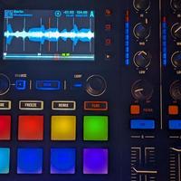 Traktor S5 Native Instruments con licenza Traktor