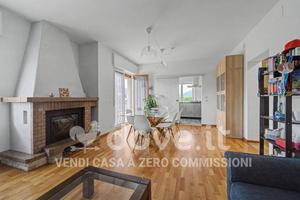 Appartamento di 109 m² con 3 locali e box auto a F