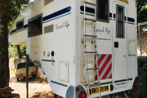 Truck Campery Trend Up