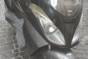 Aprilia atlantic 250