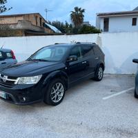 FIAT FREEMONT 2.0 Multijet CROSS – 7 POSTI – INTER