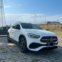 Mercedes GLA 180 d Premium