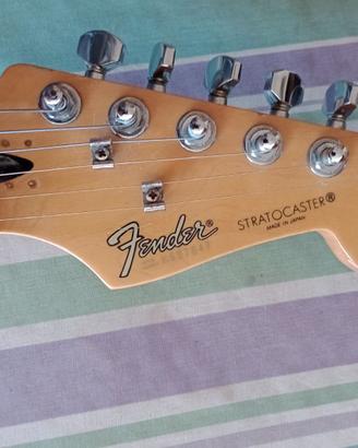 FENDER STRATOCASTER MADE IN JAPAN ANNO 1985