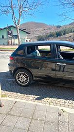 ALFA ROMEO - 147 1.9 140cv Jtdm