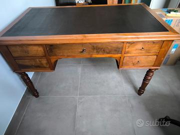 prestigiosa scrivania primi 900 Piemonte 